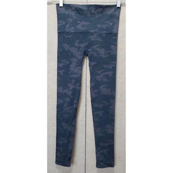 Spanx Look At Me Now Camo Print Leggings Sz Medium Seamless Pull-On FL3515 - Picture 3 of 4